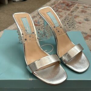 NIB Betsey Johnson heels